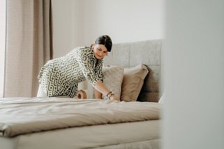 ‎Grid fotek na celou šířku s nepravidelnými fotkami