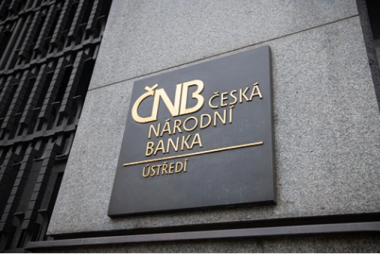 ČNB ruší pravidlo pro poskytování hypoték ohledně příjmů