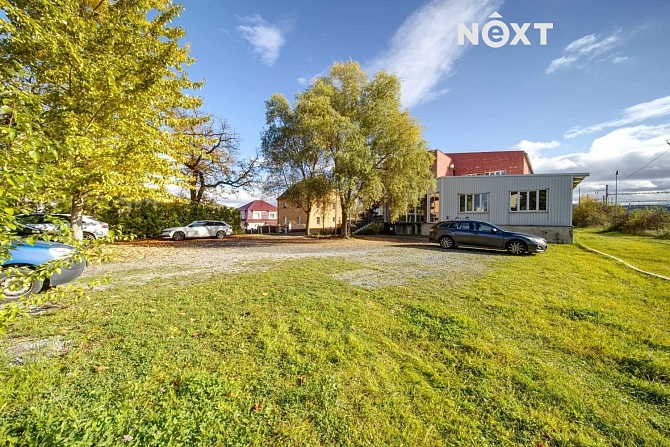 Pronájem komerčních prostor kanceláře 121 m², Nádražní, Starý Plzenec