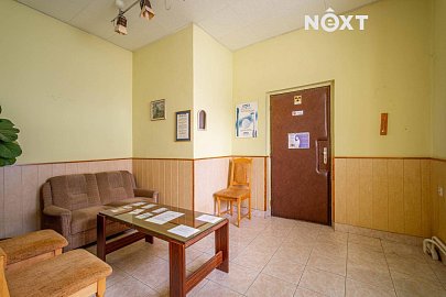 Pronájem komerčních prostor obchodní prostory 33 m², Bohumila Kouby, Kladno-Švermov