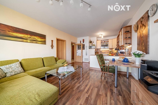 Prodej bytu 2+kk 60 m², Věstonická, Praha-Zličín
