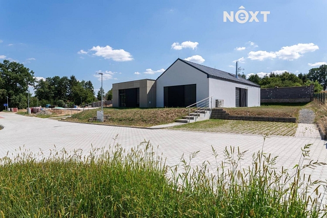 Prodej bytu 4+kk 97 m², Strančice-Sklenka