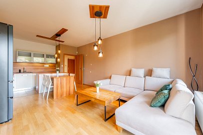 Prodej bytu 2+kk 67 m², Toskánská, Hostivice