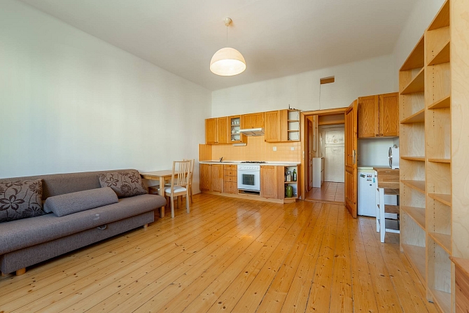 Pronájem bytu 1+kk 31 m², Kodaňská, Praha-Vršovice