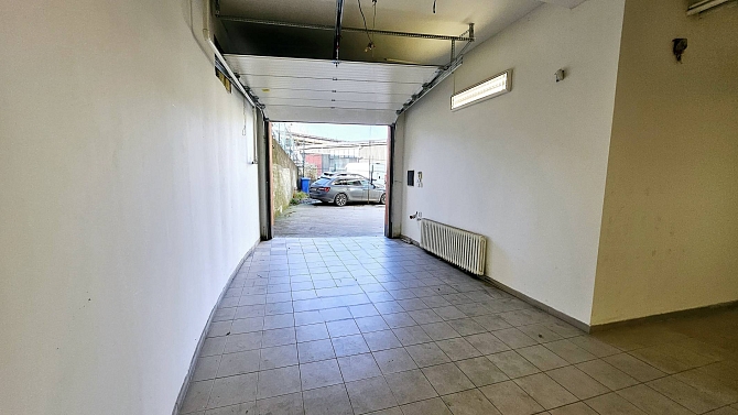 Pronájem komerčních prostor sklady 40 m², Huťská, Kladno