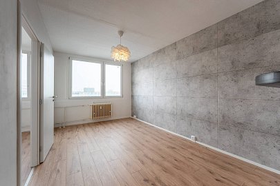 Pronájem bytu 2+kk 42 m², Holandská, Kladno-Kročehlavy