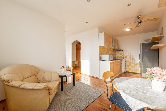 Prodej bytu 2+kk 42 m², Švédská, Kladno-Kročehlavy