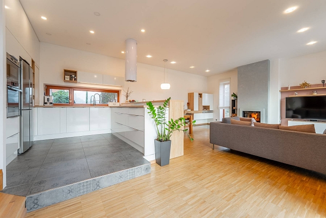 Prodej domu rodinný 226 m² pozemek 1352 m², Kostelec u Křížků