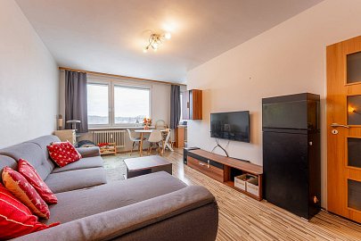 Prodej bytu 2+1 50 m², Francouzská, Kladno-Kročehlavy