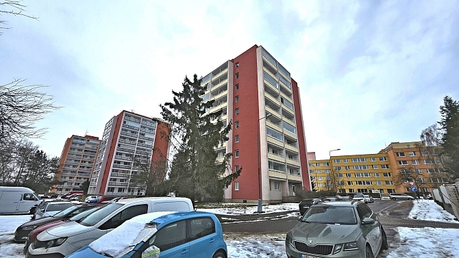 Pronájem bytu 2+kk 49 m², Benešovská, Kladno-Kročehlavy