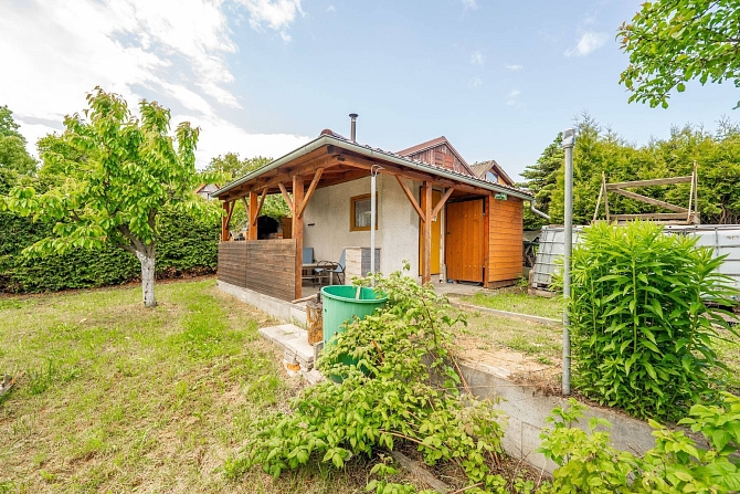 Prodej domu chata 23 m² pozemek 366 m², Kolmistrova, Kladno