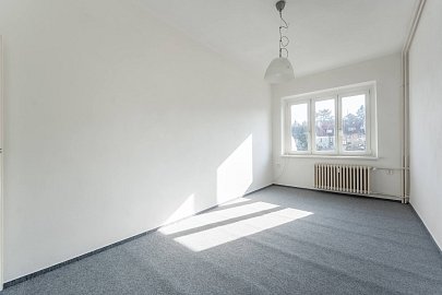 Pronájem bytu 3+1 76 m², Bělohorská, Praha-Břevnov