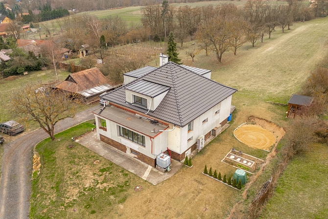 Prodej domu rodinný 223 m² pozemek 941 m², Beřovice