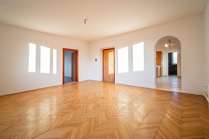 Pronájem bytu 3+1 112 m², Strouhalova, Kladno