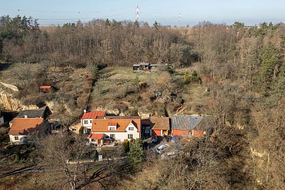 Prodej pozemku bydlení pozemek 2444 m², U Gabrielky, Praha-Nebušice